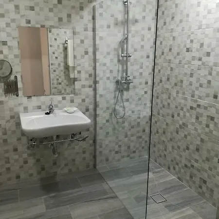 Ponte Romana Πανσιόν